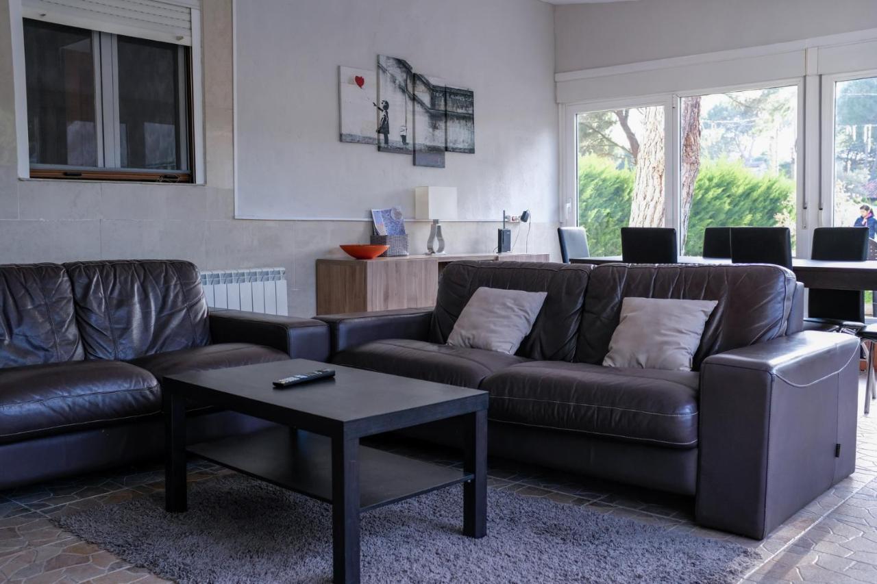 Chalet Medina Del Campo Entrepinares El Campillo  外观 照片