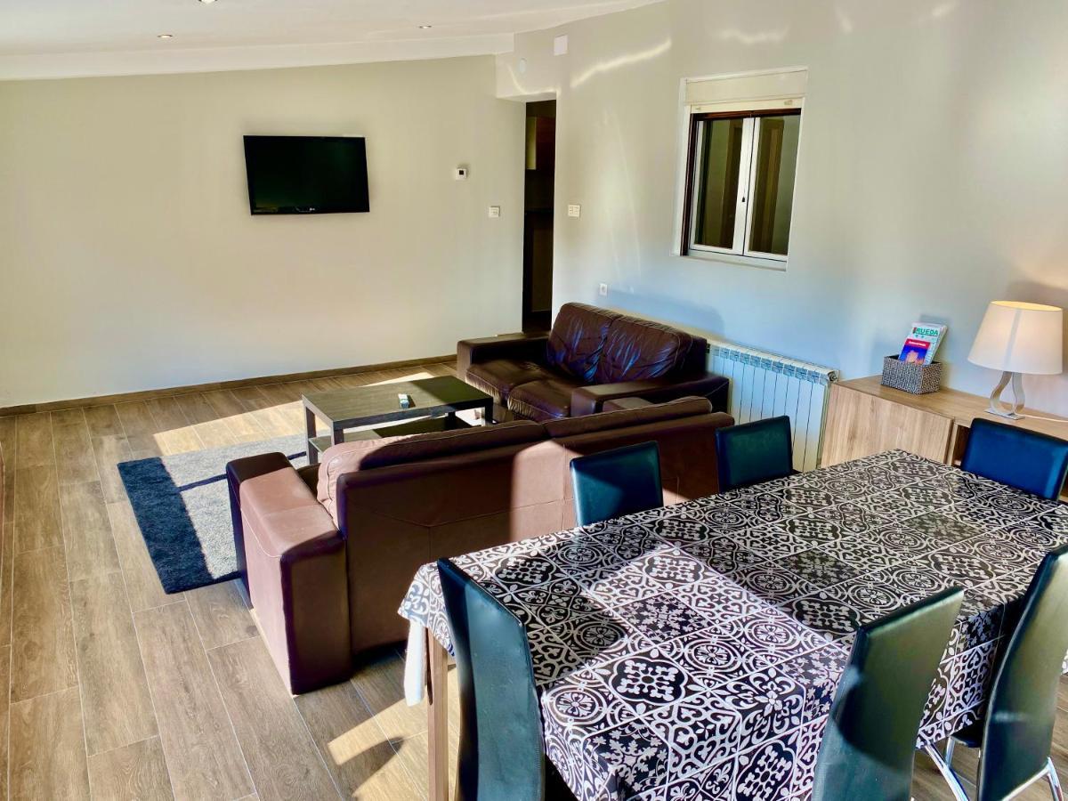 Chalet Medina Del Campo Entrepinares El Campillo  外观 照片